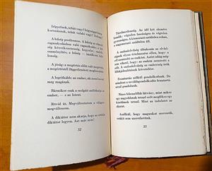 Expozi?ia inedita de carte online